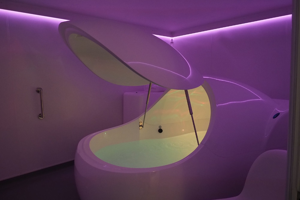 Tranquil purple float pod